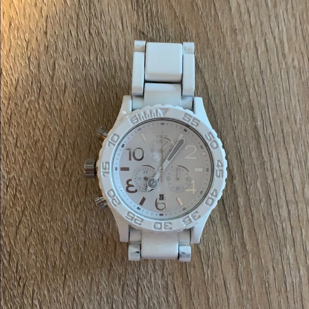 Nixon watch